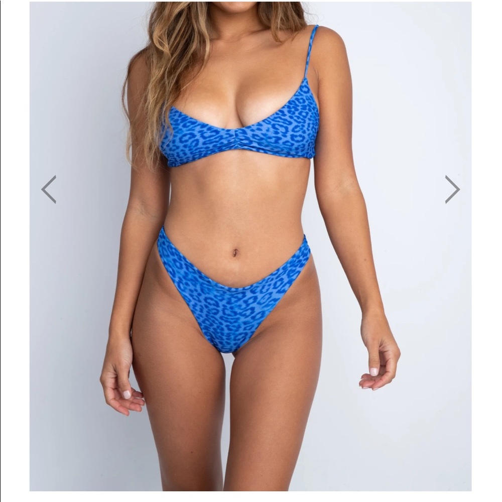 SKATIESWIM Cozumel suit. Betsy top size Small/Mandy bottoms size Medium
